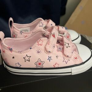 Converse Pink Star-Print Canvas Kids Sneakers